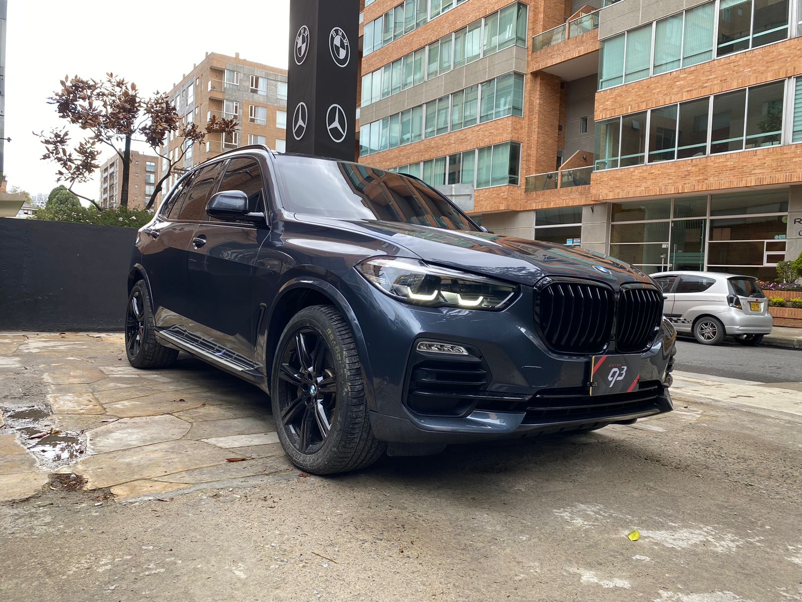 BMW X5 xDrive45E Blindada Modelo 2020 Híbrida - Autos 93