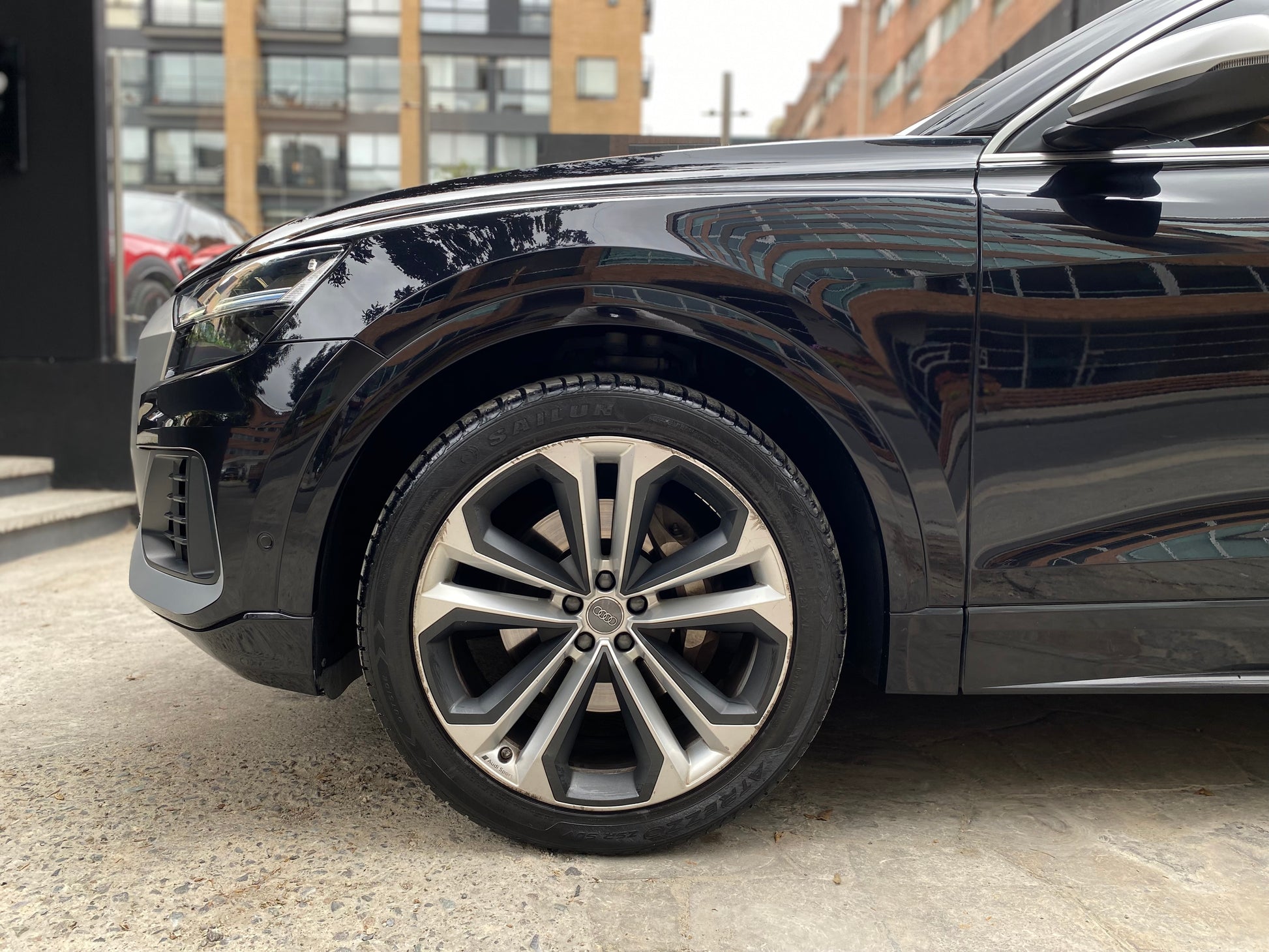 Audi Q8 Hibrida Blindada Modelo 2019 - Autos 93