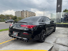 Cargar imagen en el visor de la galería, Mercedes Benz CLA 35 AMG Modelo 2022
