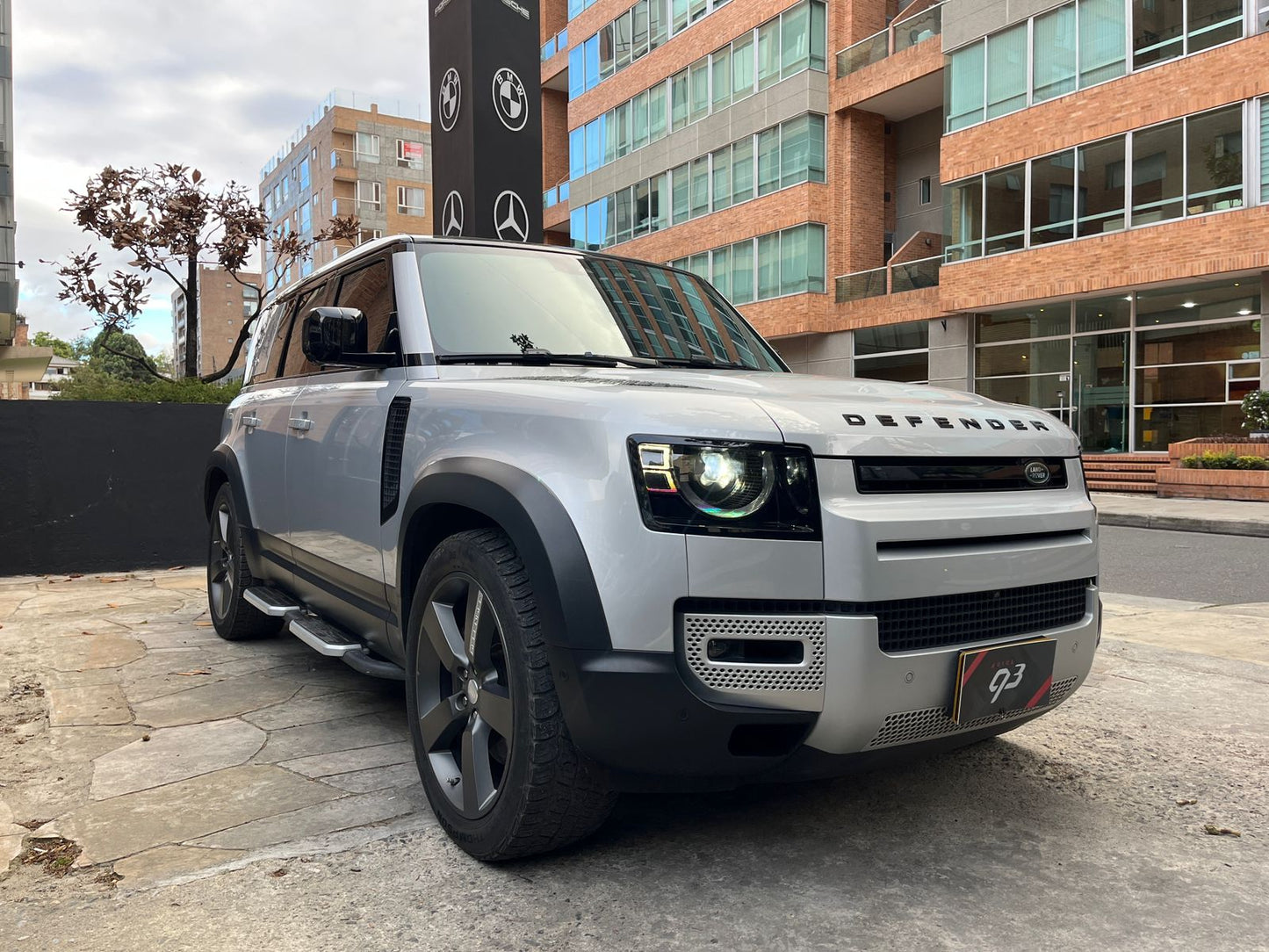 Land Rover Defender First Edition 3.0 MHEV Modelo 2021