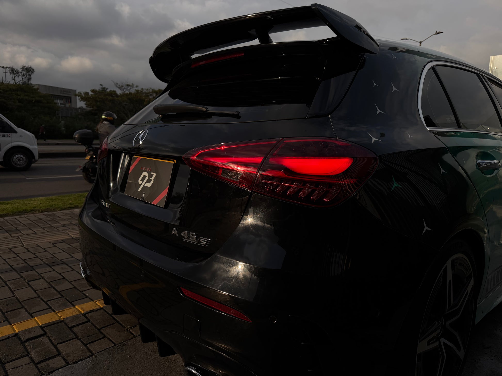 Mercedes Benz A45s AMG Modelo 2023 - Autos 93