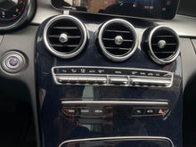 Cargar imagen en el visor de la galería, Mercedes-Benz C200 Modelo 2021
