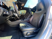 Cargar imagen en el visor de la galería, Mercedes-Benz CLA 180 Modelo 2022
