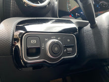 Cargar imagen en el visor de la galería, Mercedes-Benz A200 HatchBack Modelo 2019
