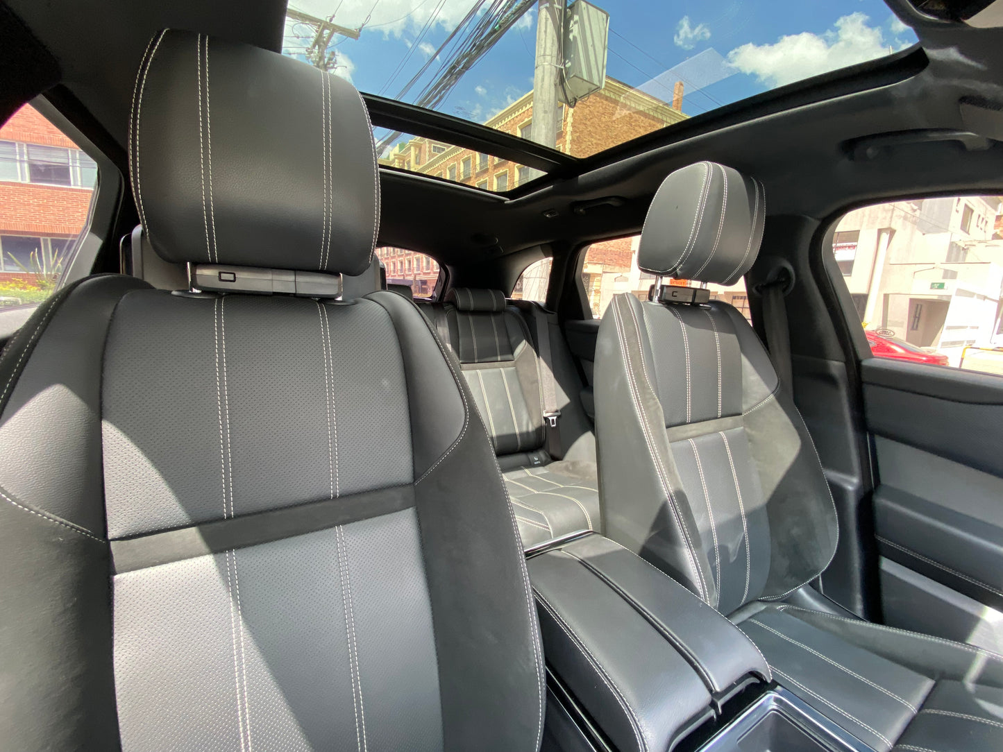Land Rover Range Rover Velar P380 SE Modelo 2019 - Autos 93