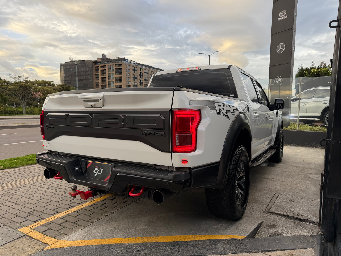 Ford F-150 Raptor Doble Cabina Modelo 2018