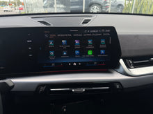 Cargar imagen en el visor de la galería, BMW iX2 XDrive30 M Modelo 2025
