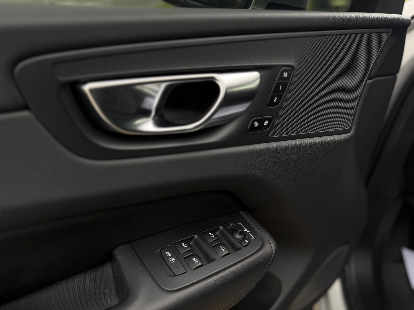 Volvo XC-60 T8 AWD Modelo 2024