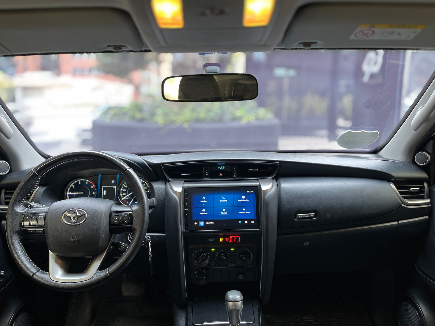 Toyota Fortuner SR 4x4 2.8 Diésel Blindada Modelo 2023