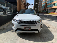 Cargar imagen en el visor de la galería, Land Rover Range Rover Evoque P250S Modelo 2020
