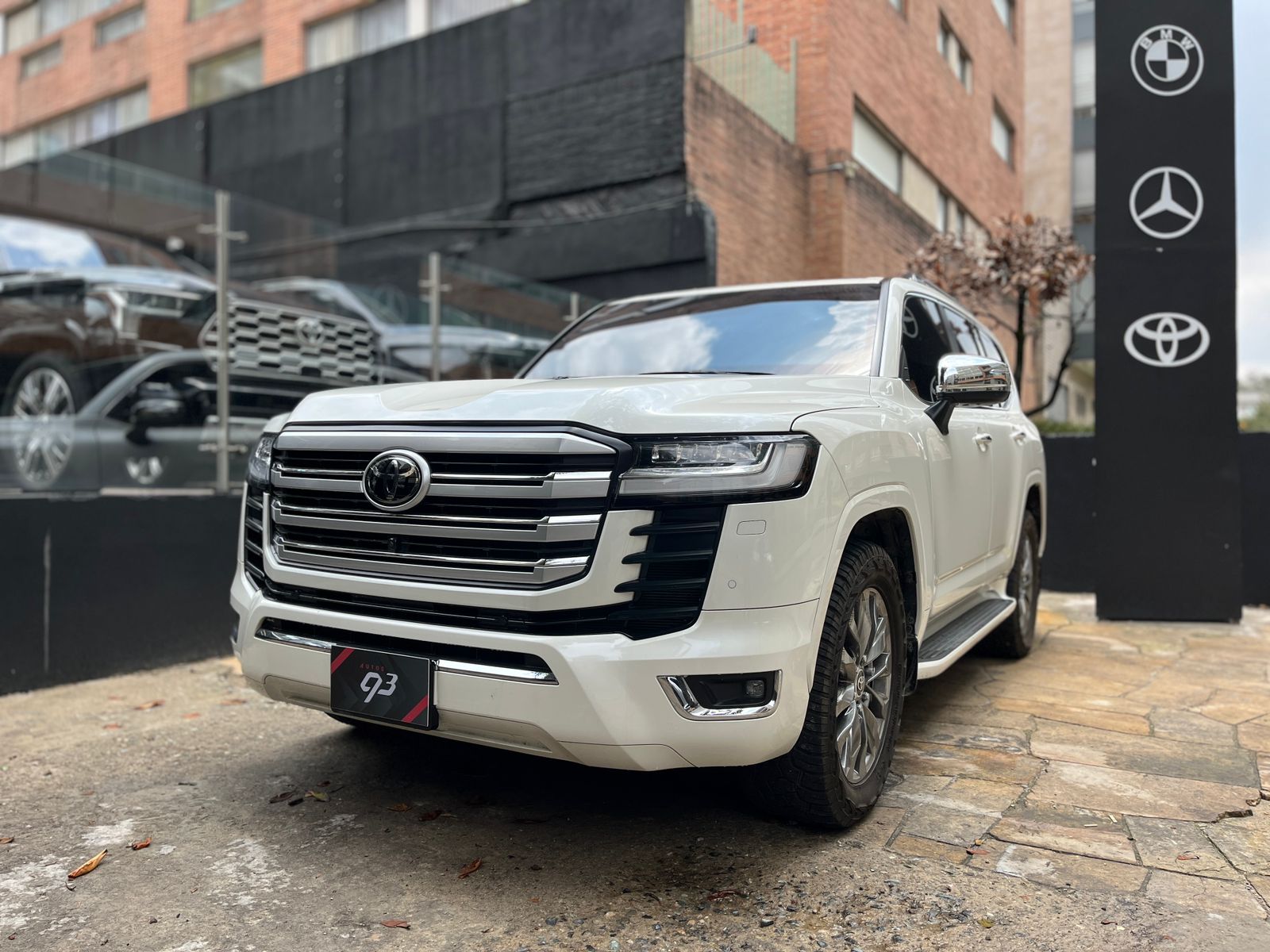 Toyota Land Cruiser 300 Modelo 2023 Blindada - Autos 93