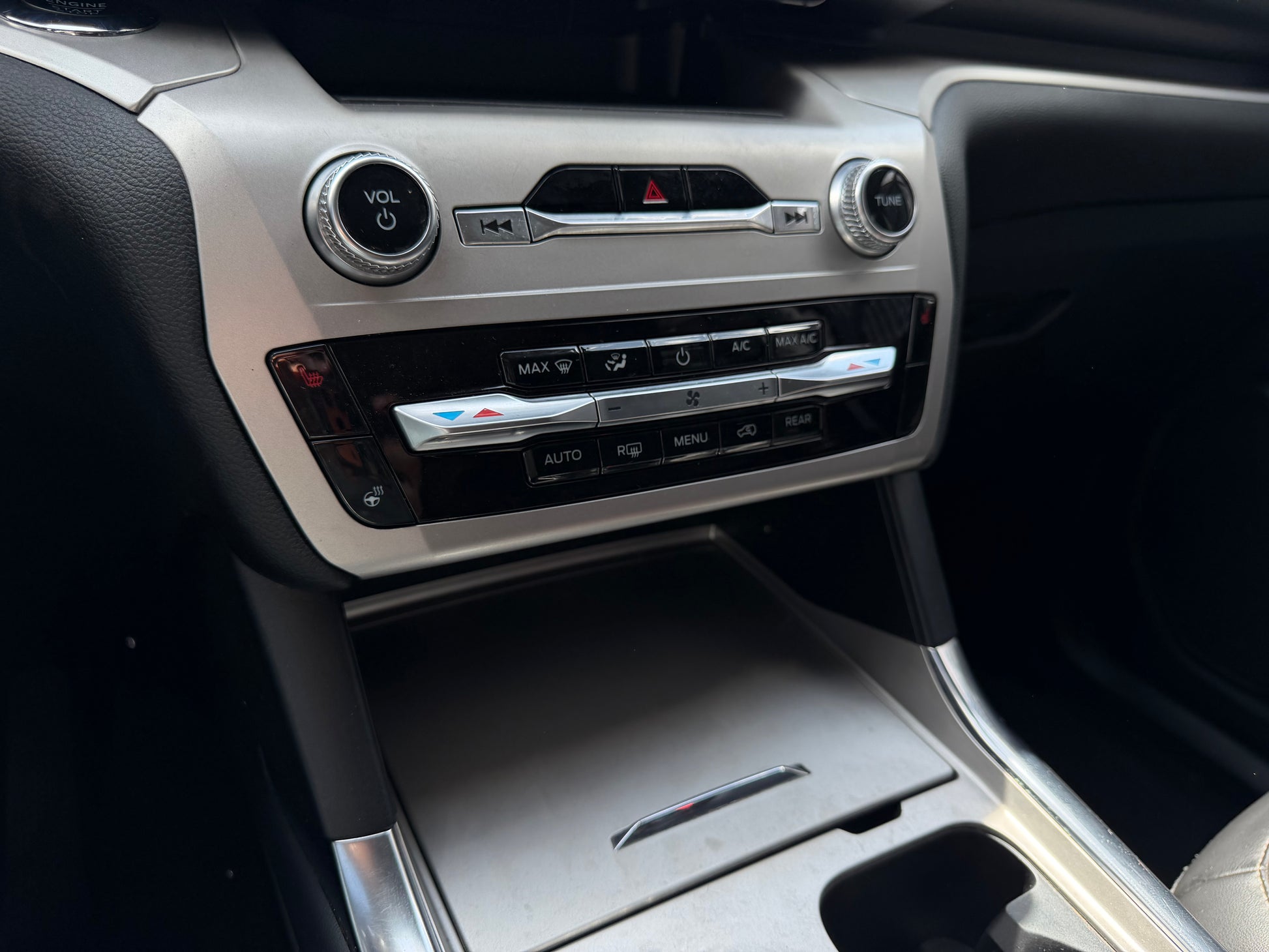 Ford Explorer XLT Modelo 2022 - Autos 93