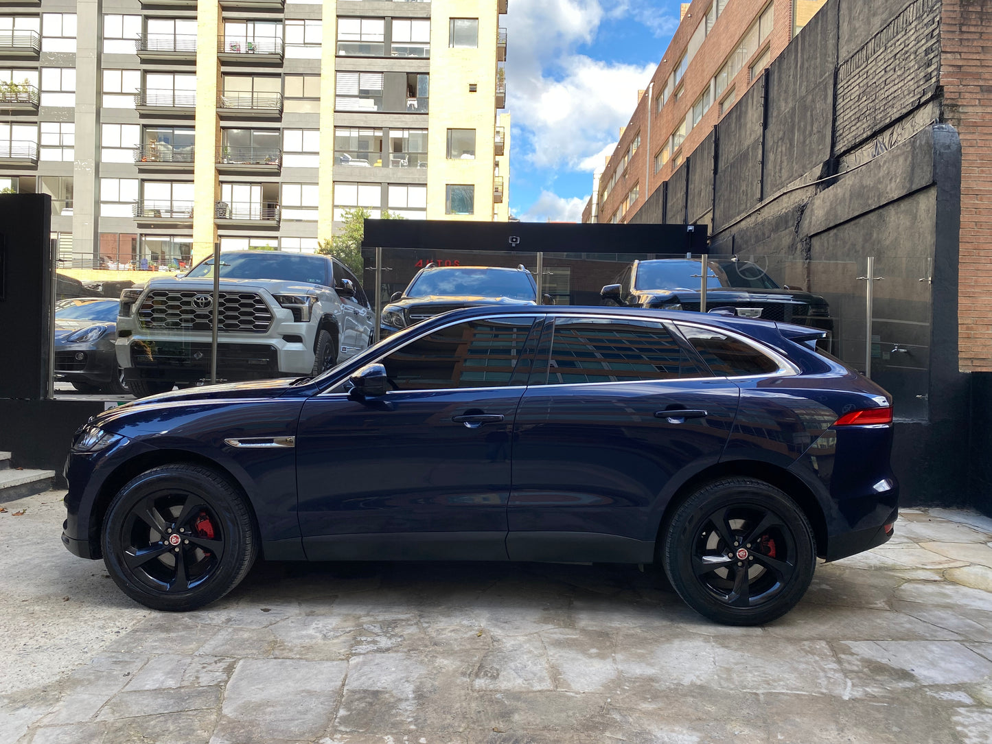 Jaguar F Pace Prestige Modelo 2017 - Autos 93