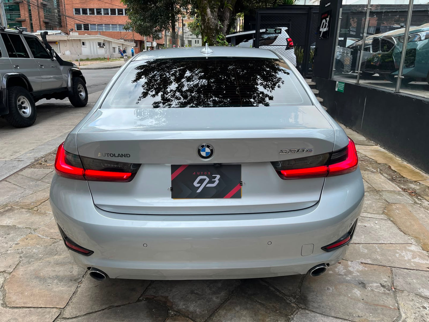 BMW 330e Modelo 2021