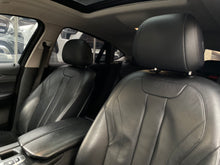 Cargar imagen en el visor de la galería, BMW X6 xDrive35I Blindada Modelo 2017
