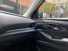 Cargar imagen en el visor de la galería, Chevrolet Traverse High Country Modelo 2020
