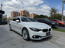 Cargar imagen en el visor de la galería, BMW 420I Cabriolet Luxury Modelo 2019
