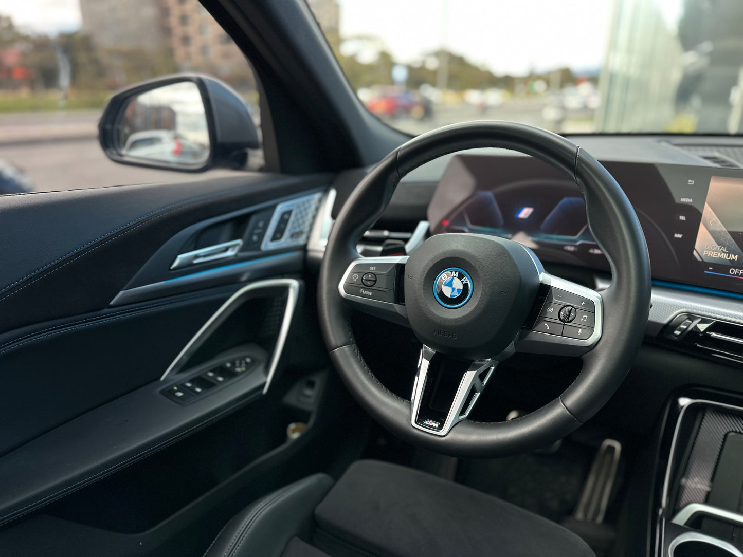 BMW iX2 xDrive30 Modelo 2024