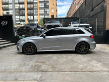 Cargar imagen en el visor de la galería, Audi S3 Sportback Modelo 2018
