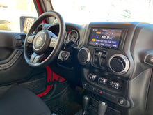 Cargar imagen en el visor de la galería, Jeep Wrangler Sport Modelo 2014
