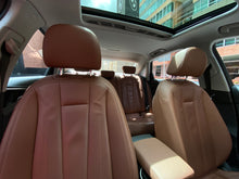 Cargar imagen en el visor de la galería, Audi A4 40 TFSI Hibrido Unique Edition Modelo 2023
