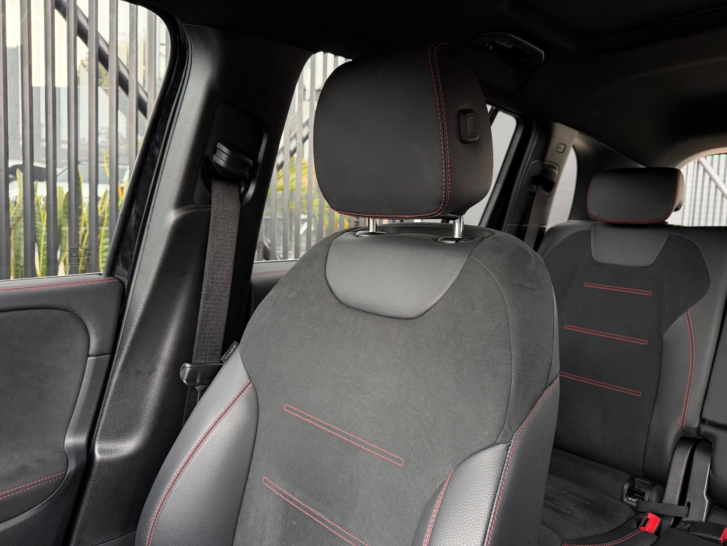 Mercedes Benz GLB200 Modelo 2024