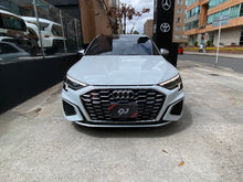 Cargar imagen en el visor de la galería, Audi S3 Sportback Modelo 2023
