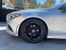 Cargar imagen en el visor de la galería, Mercedes-Benz CLA 180 Modelo 2022
