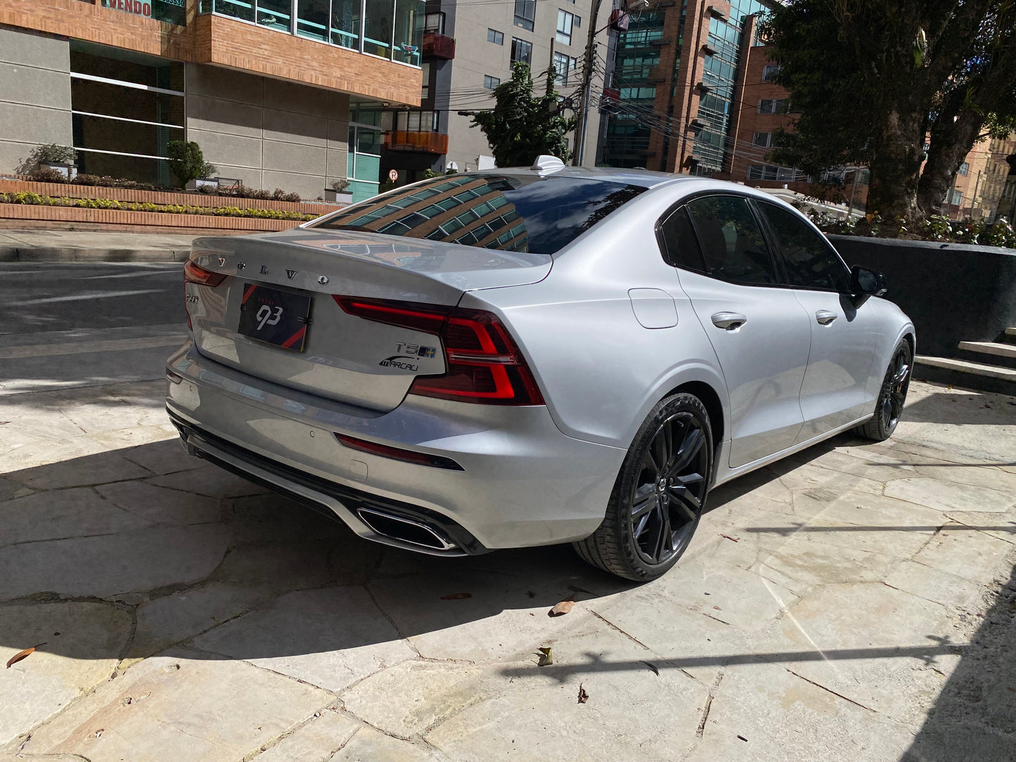 Volvo S60 T5 R-Design Modelo 2021 - Autos 93