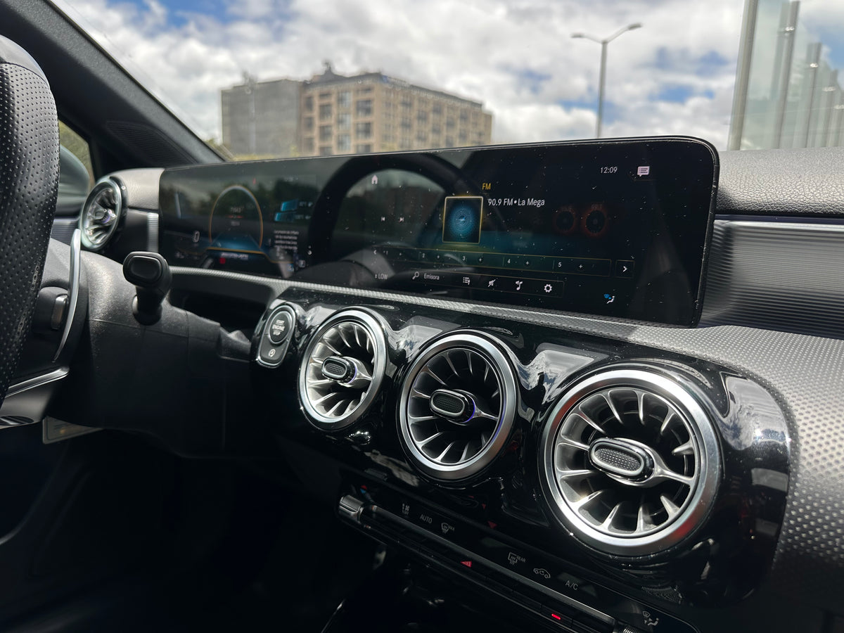 Mercedes-Benz AMG A 35 4MATIC Modelo 2022