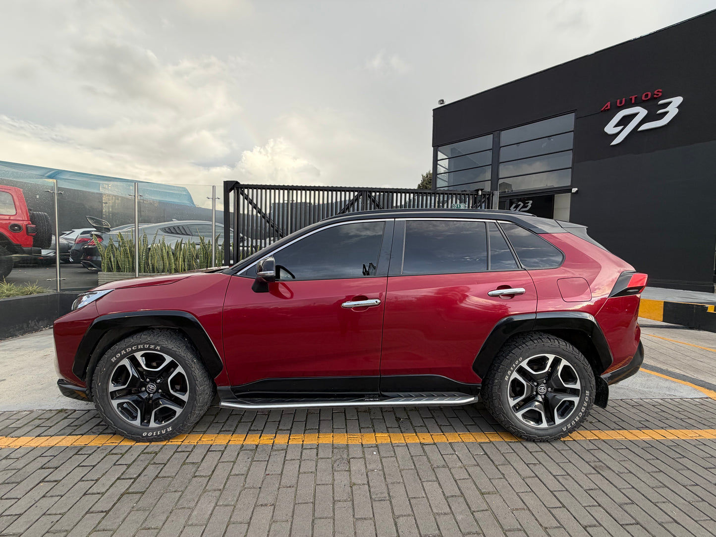 Toyota RAV4 X-ROAD 2.5 Modelo 2020 - Autos 93