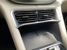Cargar imagen en el visor de la galería, BYD Song Plus EV Modelo 2024
