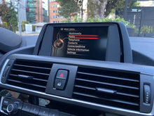 Cargar imagen en el visor de la galería, BMW 120I Paquete M Modelo 2017
