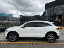 Cargar imagen en el visor de la galería, Mercedes Benz GLA35 AMG 4Matic Modelo 2023
