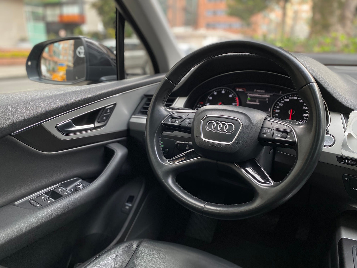 Audi Q7 Modelo 2018 - Autos 93