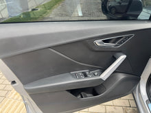 Cargar imagen en el visor de la galería, Audi Q2 1.4 TFSI S-Tronic Modelo 2023
