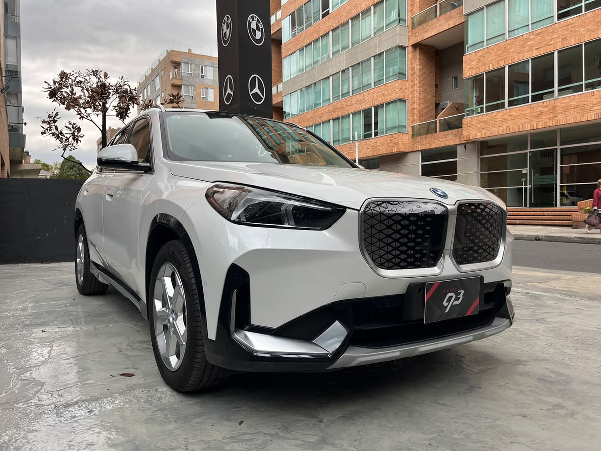 BMW iX1 2026