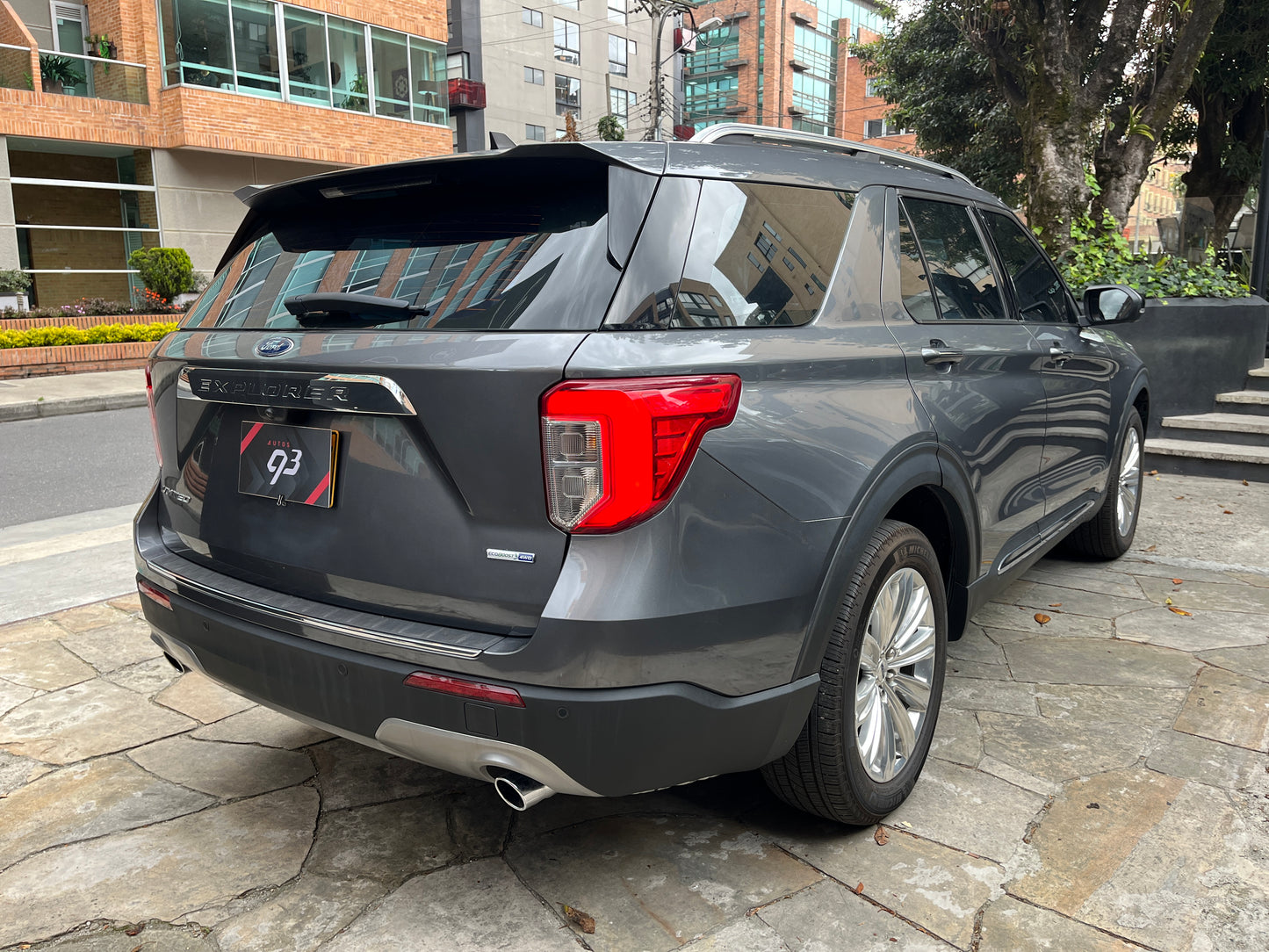 Ford Explorer Limited Modelo 2022