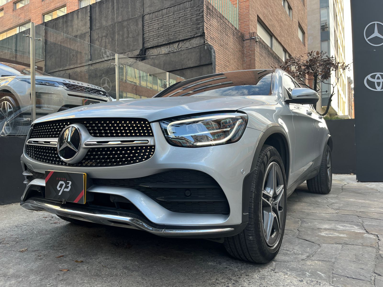 Mercedes-Benz GLC 300e Coupé 4MATIC Modelo 2023 - Autos 93