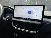 Cargar imagen en el visor de la galería, Ford Escape ST Line Híbrida Modelo 2023
