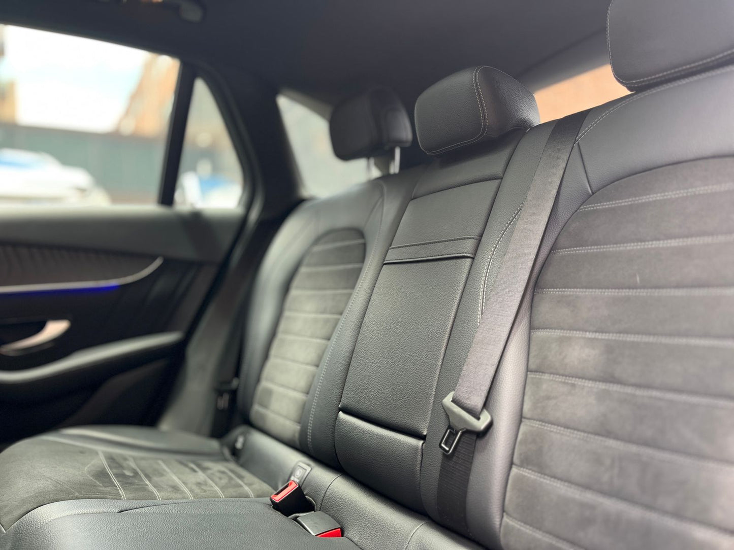Mercedes-Benz GLC 300e Modelo 2022 - Autos 93