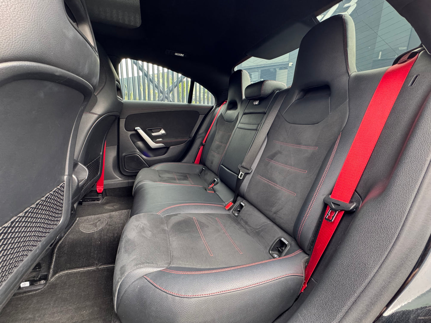 Mercedes Benz CLA 35 AMG Modelo 2022 - Autos 93