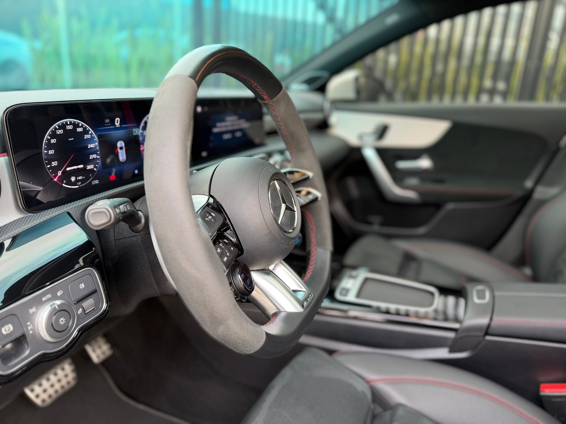 Mercedes Benz A45s AMG Modelo 2023 - Autos 93