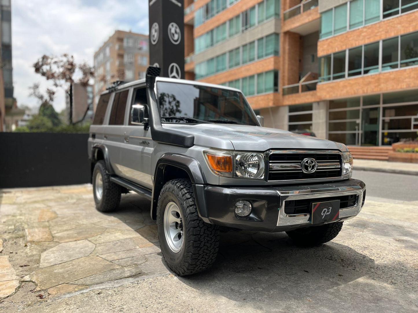 Toyota Land Cruiser 76 Modelo 2011