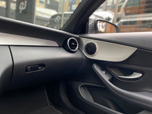 Cargar imagen en el visor de la galería, Mercedes-Benz C200 Cabriolet Modelo 2017
