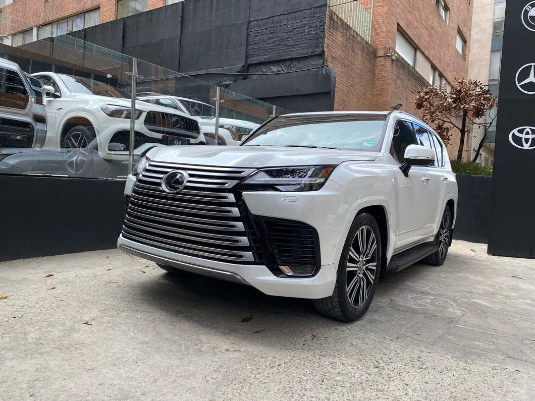 Lexus LX700H Modelo 2025