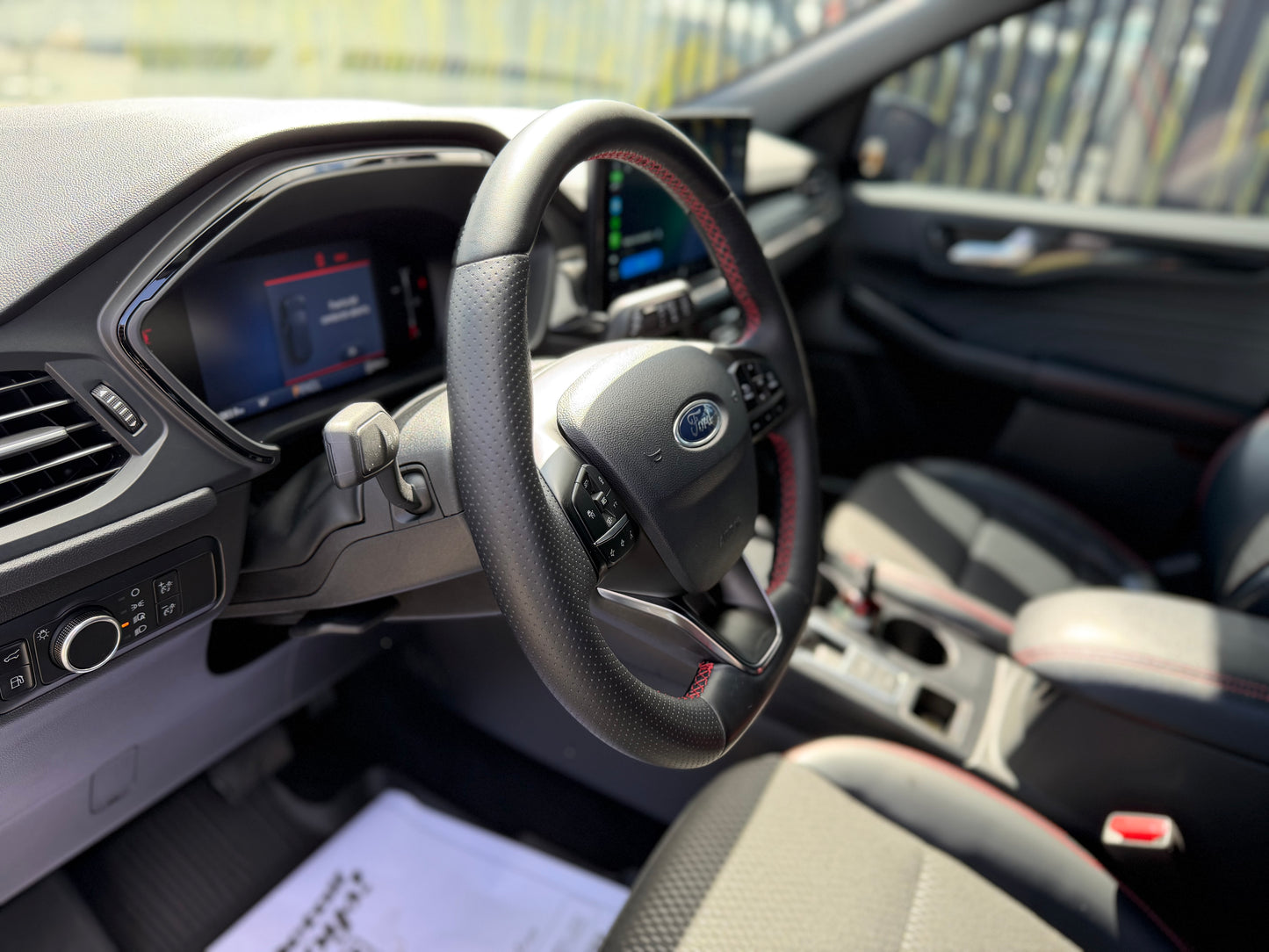 Ford Escape ST-Line Hybrid Modelo 2025 - Autos 93