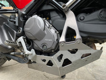 Cargar imagen en el visor de la galería, Ducati Multistrada V2 S Modelo 2024
