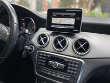 Cargar imagen en el visor de la galería, Mercedes-Benz GLA 200 Modelo 2016

