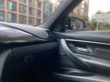 Cargar imagen en el visor de la galería, BMW M3 Sedán Modelo 2015
